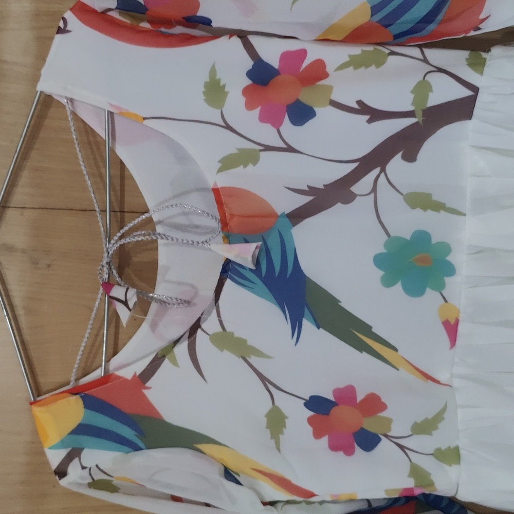 Pretty floral gown - Picture 6 of 6